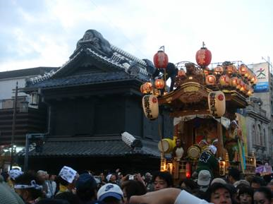 日本留學心得 移動式的鬼屋也令人在驚恐之餘會心一笑